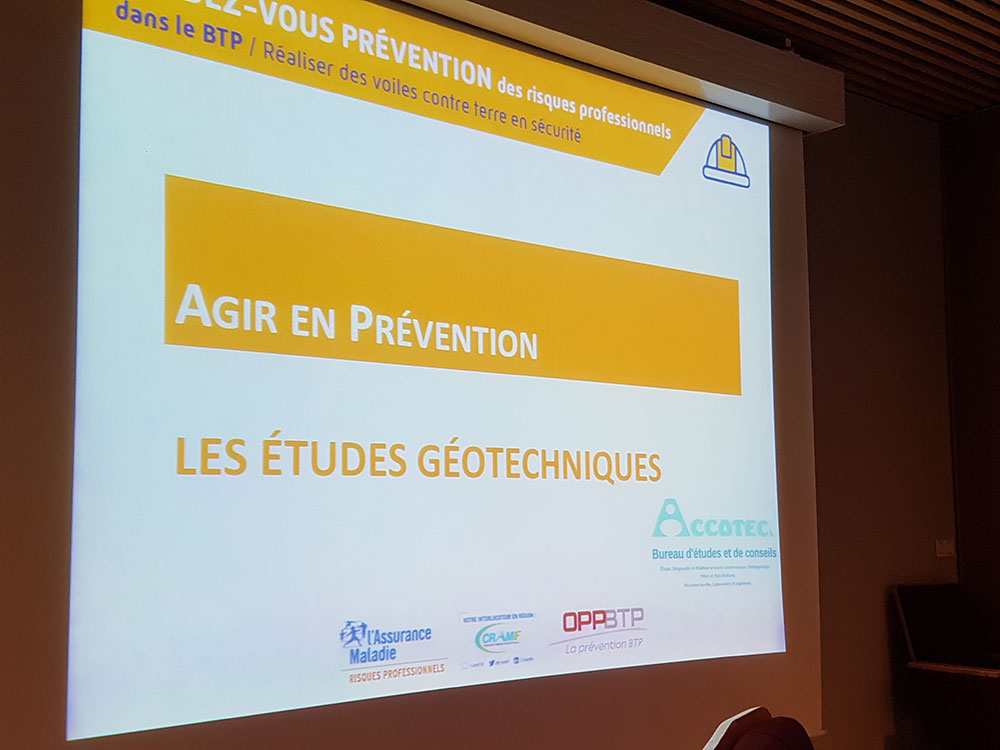 Photo d'un powerpoint de présentation Agir en Prévention, les études géotechiniques